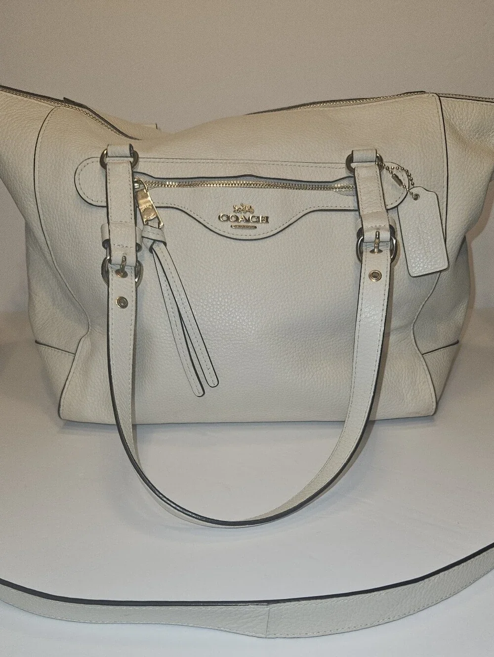 Coach White Leather Shoulder Bag